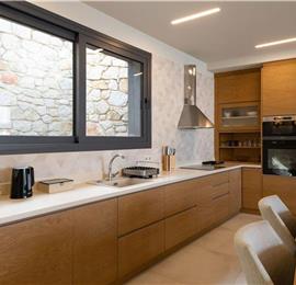 3 bedroom villa with pool & sea view, near Acharavi, sleeps 6